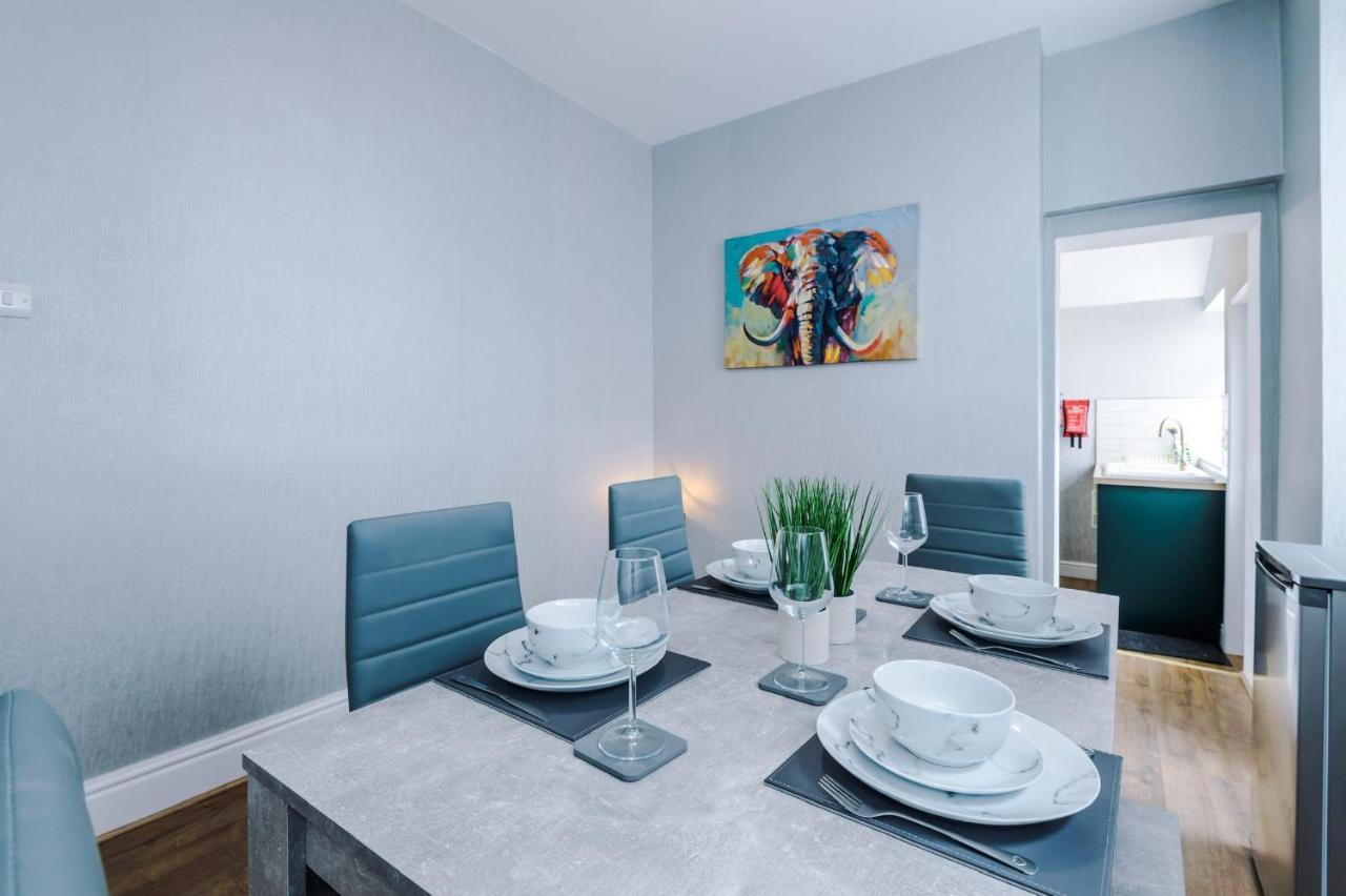 3 Bed Property, Upto 8 Guests Near City Centre Manchester Eksteriør bilde